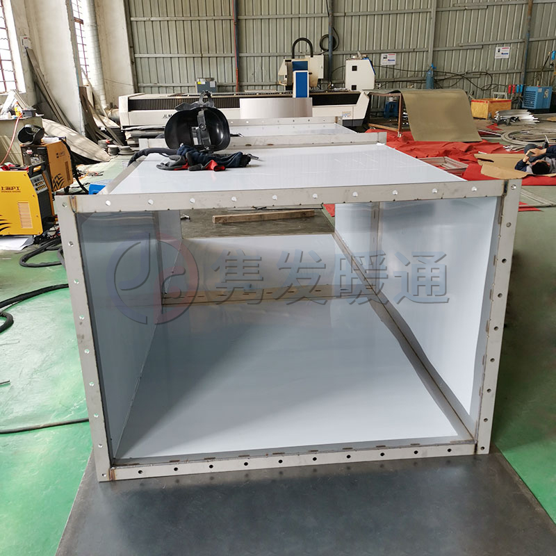 不鏽鋼矩（jǔ）形焊（hàn）接風管